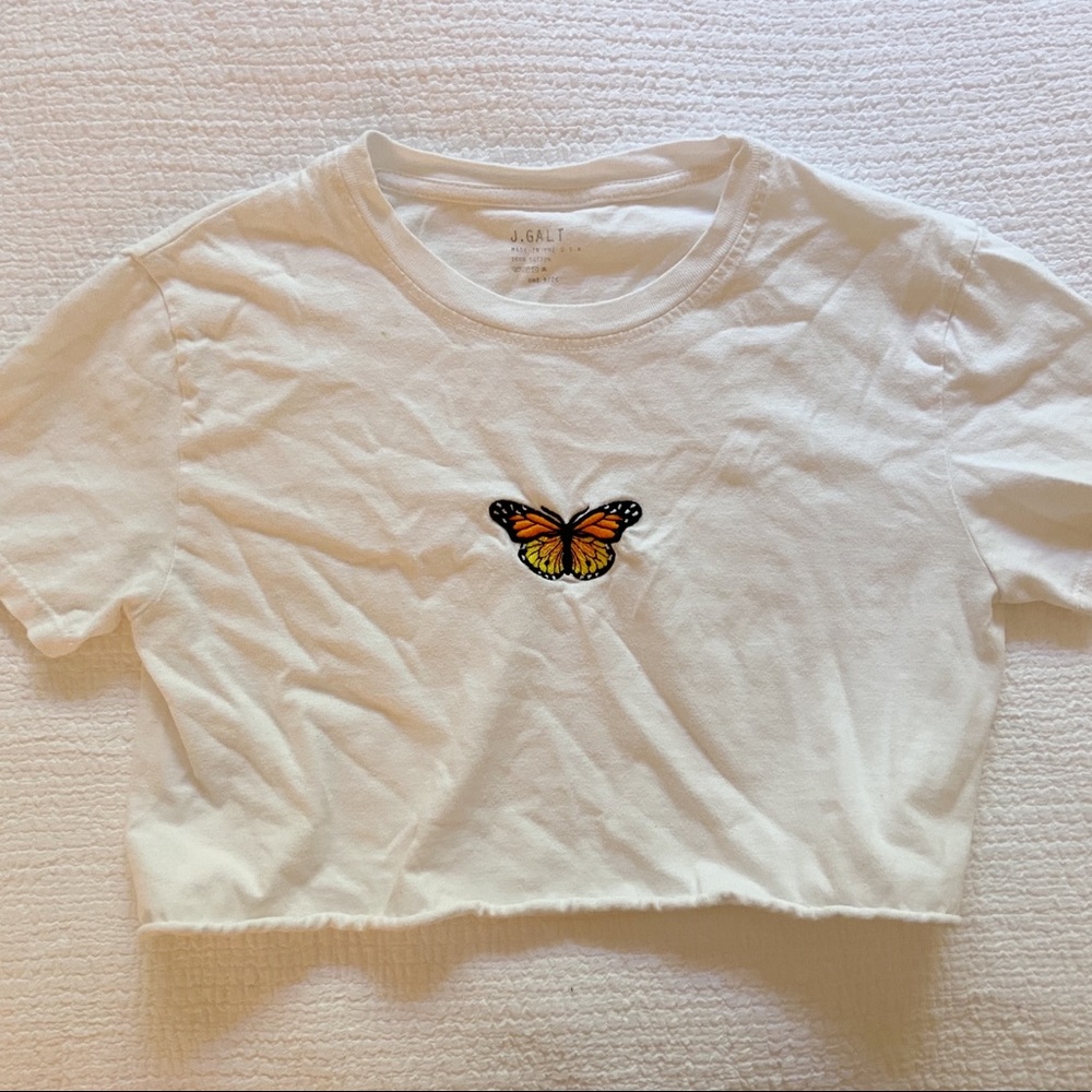Cropped butterfly t-shirt!